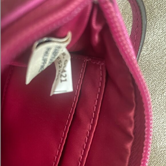 Corner Zip Wristlet - Picture 5 of 8